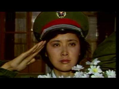 【图】 凯旋在子夜>中的朱琳